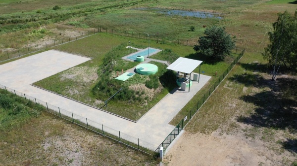 Budowa kanalizacji sanitarnej w m. Osiny wraz z budową  I Etapu biologiczno-mechanicznej oczyszczalni ścieków